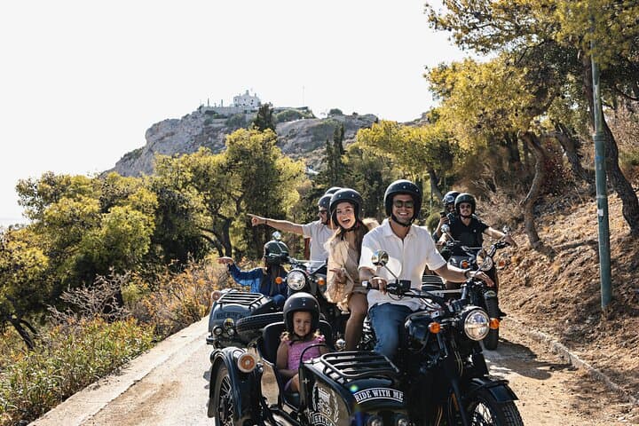 Athens by Sidecar: 90-Min Private Tour to Acropolis & Lycabetus