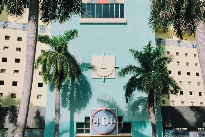 South Beach Art Deco Highlights and Wolfsonian Museum Walking Tour photo 6