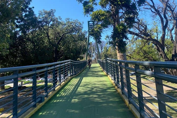 Run Buenos Aires Red Trail: Planetario to River Plate 8km Running Tour photo 3