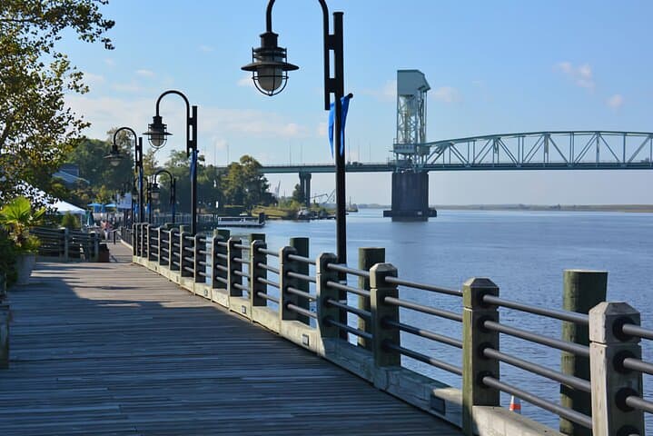 Historian-Guided Downtown Wilmington Walking Tour — Colonial Mansions & Riverwalk photo 3