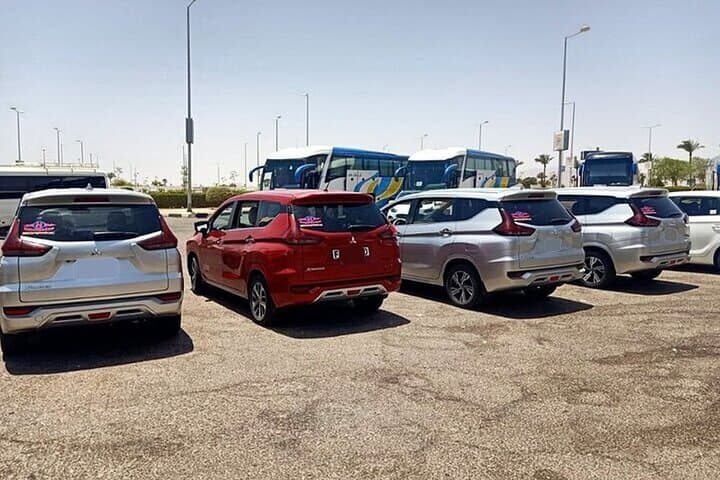 Private Transfer in Sharm el Sheikh: Door-to-Door Rides to Naama Bay, Old Market & Soho Square