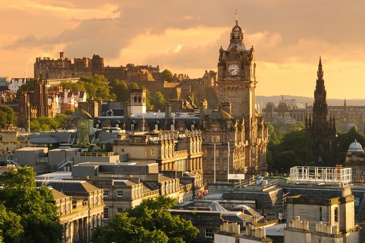 Edinburgh Harry Potter Walking Tour: Royal Mile & Old Town Highlights