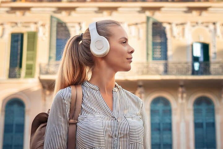 Explore Nice: Self-Guided Audio Tour with 100 Captivating Stories