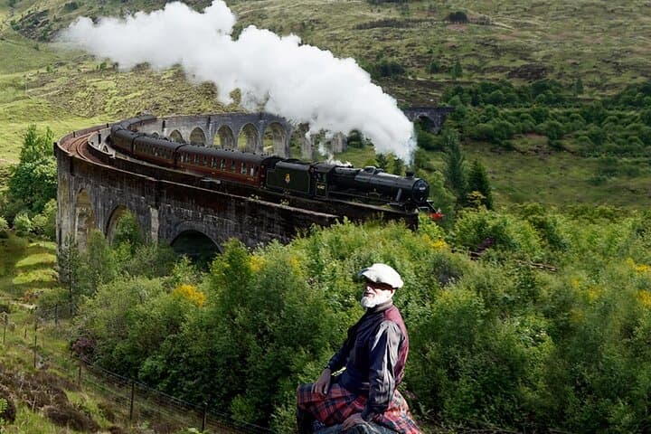 Great Glen to Glencoe: Private Full-Day Highlands Tour from Inverness