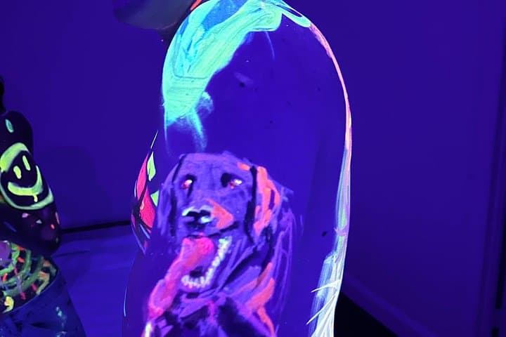 UV Body Painting Experience for Couples in Brooklyn — Glow-in-the-Dark Date Night photo 3