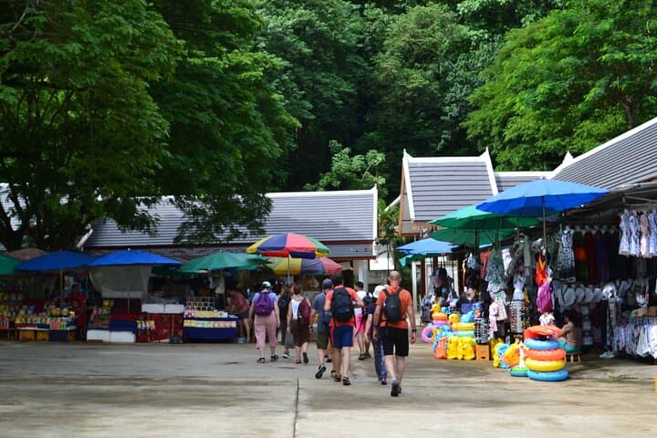Private Car to Kuang Si Waterfall from Luang Prabang — 5-Hour Private Charter photo 4