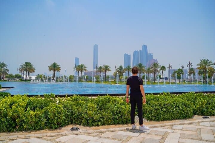 Abu Dhabi Day Trip from Dubai: Sheikh Zayed Mosque, Qasr Al Watan & Corniche photo 2