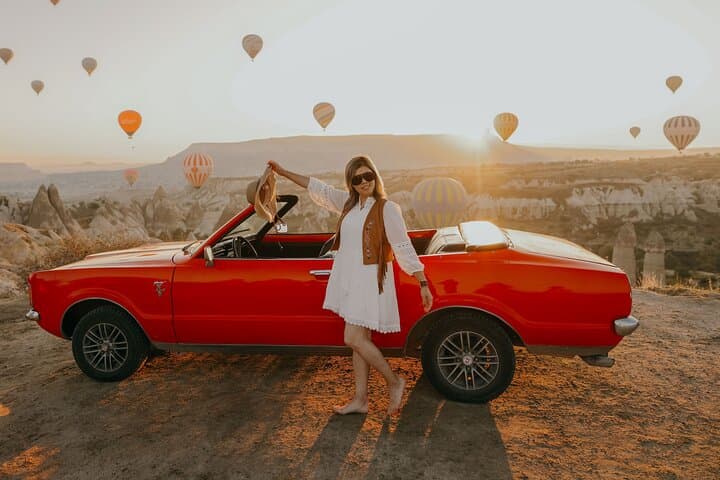 Cappadocia Classic Car Sunrise: Chase the Balloons Through Love Valley photo 4