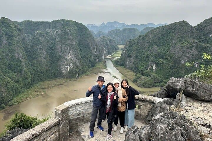 Trang An Boat Trip: Hoa Lu & Mua Cave Small-Group Day Tour photo 5