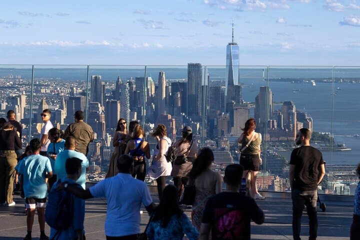 Early Access: New York Edge, High Line & Little Island Guided Tour photo 6