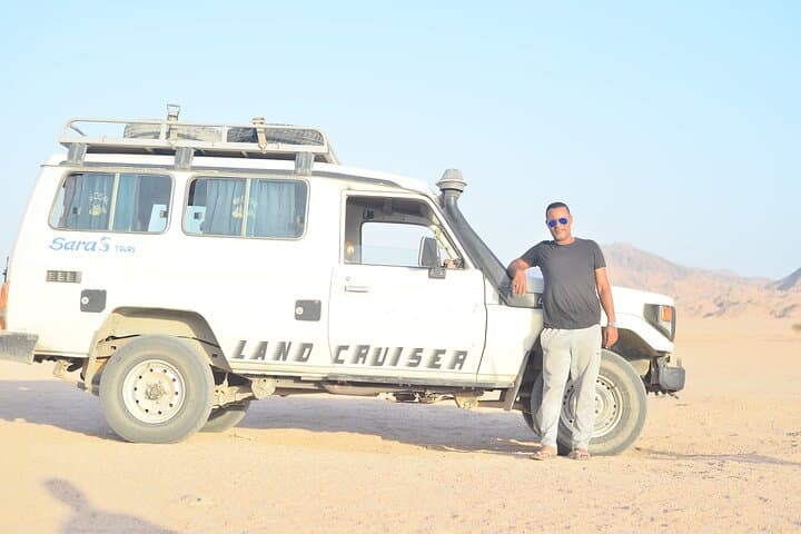 Hurghada Desert Stargazing Safari: Camel Ride & Romantic Dinner photo 3