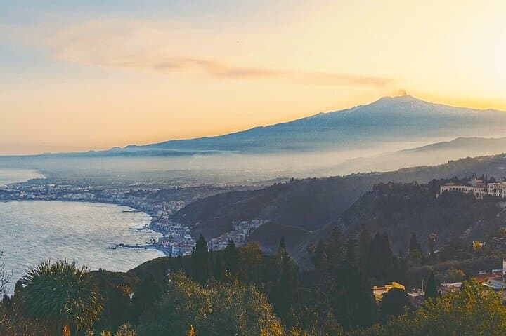 Taormina and Mount Etna Full-Day Tour from Giardini Naxos photo 4