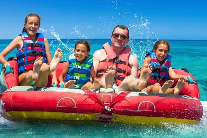 Montego Bay Parasailing, Beach Tubing & Doctor's Cave Beach Private Tour photo 3
