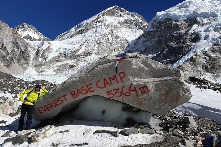 14-Day Everest Base Camp Trek: Route, Kala Patthar Sunrise & Practical Guide photo 4