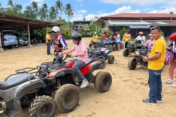Full-Day Bohol Highlights from Cebu: Chocolate Hills, Tarsiers & Loboc River photo 5