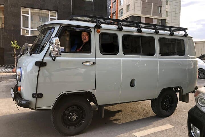 Mongolia 4WD Chauffeur Service — Private Sedan, Lexus & UAZ Minivan Transport photo 5