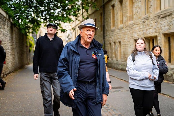 Oxford Historic Pubs & Taverns Guided Walking Tour — From Carfax to the Turf photo 1