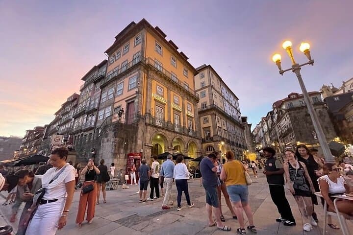 Porto Highlights Walking Tour — Clérigos, Lello & Café Majestic photo 4
