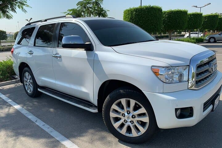 Dubai Private Full-Day Chauffeur Service: Luxury SUV Transfers & Custom City Tours