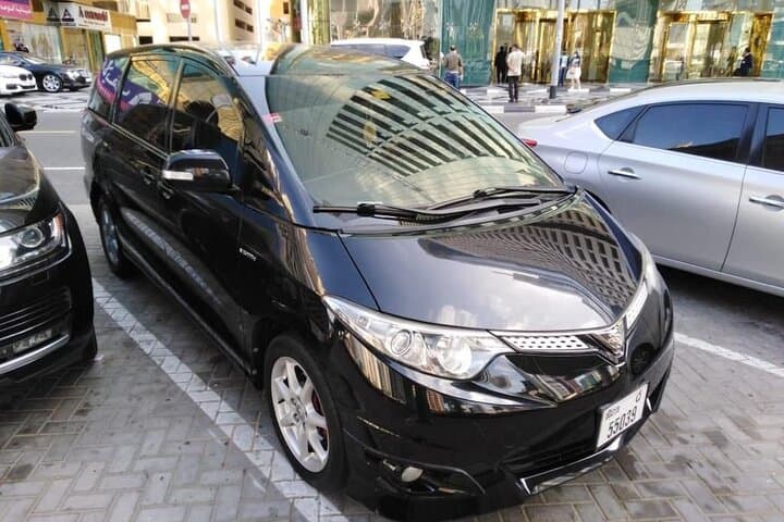 Dubai Private Full-Day Chauffeur Service: Luxury SUV Transfers & Custom City Tours photo 3
