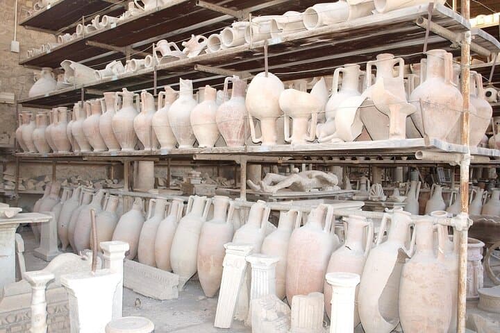Self-Guided Pompeii Audio Tour: Explore Ancient Streets with Mobile App photo 4