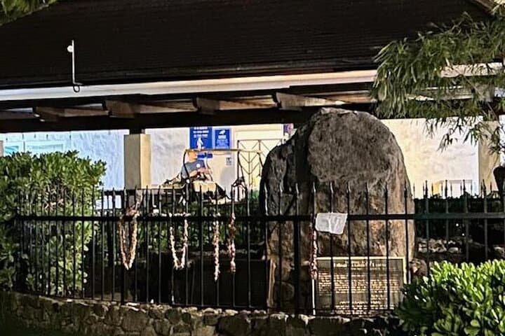 Ghosts of Waikiki — Dark Side Walking Tour of Waikiki’s Haunted Sites photo 4