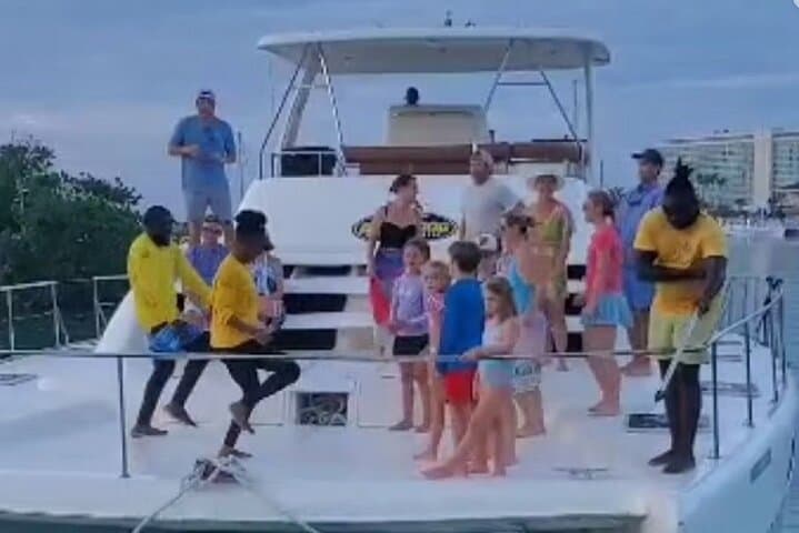 Private Catamaran Charter Ocho Rios Jamaica: 4-Hour Snorkel & Beach Hopping photo 2