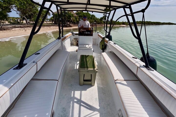 Private Boat Day Around San Pedro: Snorkel, Shark Ray Alley & Secret Beaches photo 3