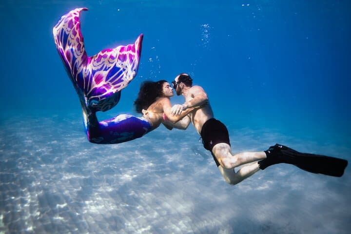 Private Underwater Photoshoot in Makena Bay — Turtle Town Snorkel Session photo 5