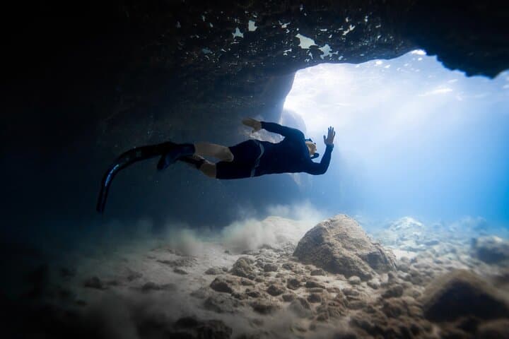 Private Underwater Photoshoot in Makena Bay — Turtle Town Snorkel Session photo 6