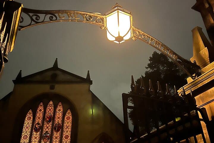 Edinburgh Dark History Walking Tour: Haunted Old Town Ghost Walk photo 5