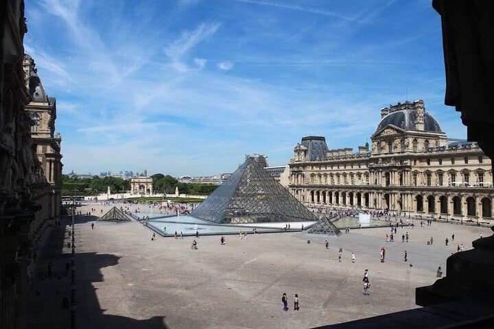 Private Eiffel Tower Tour & CDG Airport Transfer — 6‑Hour Paris Highlights photo 6