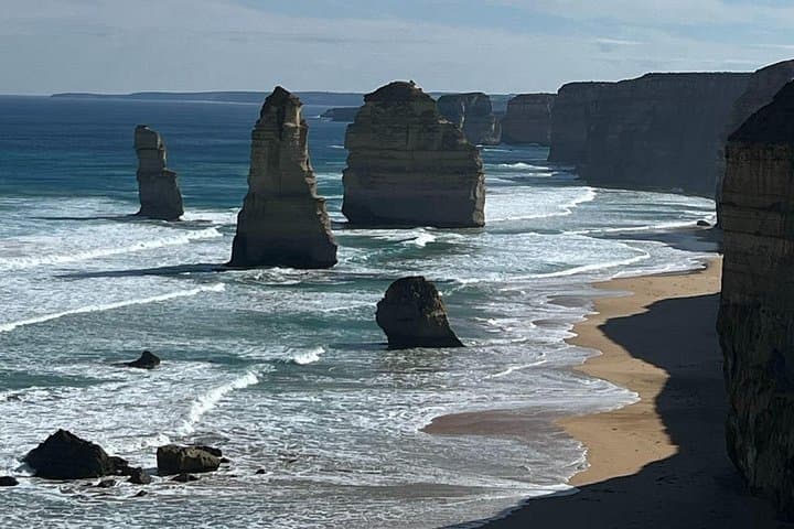 Great Ocean Road Luxury Day Trip: 12 Apostles, Lorne & Loch Ard Gorge photo 4