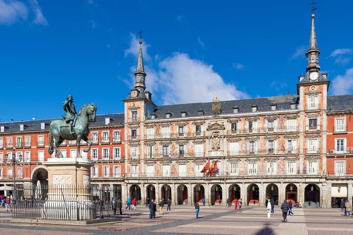 Self-Guided Walking Tour Madrid: Audio & GPS Highlights of the Centro photo 2