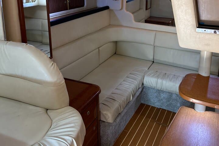 Miami Sunset Yacht Cruise: 2-Hour Private Champagne Tour photo 3