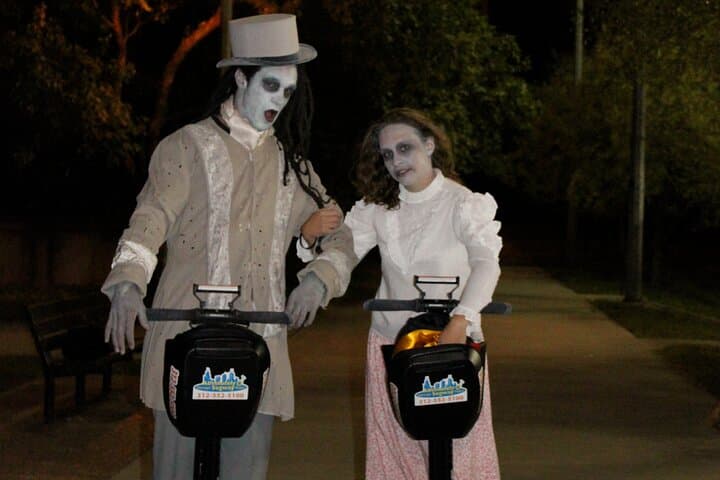 Haunted Chicago Segway Tour — Ghosts, Gangsters & True-Crime Sites photo 3