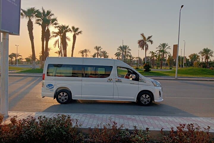 Private Transfer from Luxor to Hurghada: Scenic 4‑Hour Coastal Drive photo 4