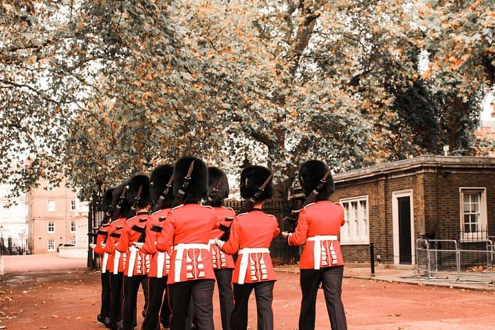 Westminster Abbey & Changing of the Guard: Private Royal London Tour photo 3