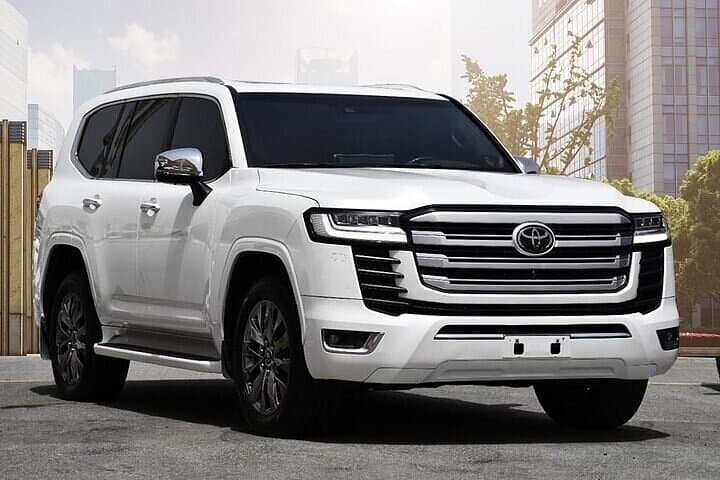 Full-Day Private Driver in Dubai & Abu Dhabi: Comfort, Flexibility, Local Insight photo 2