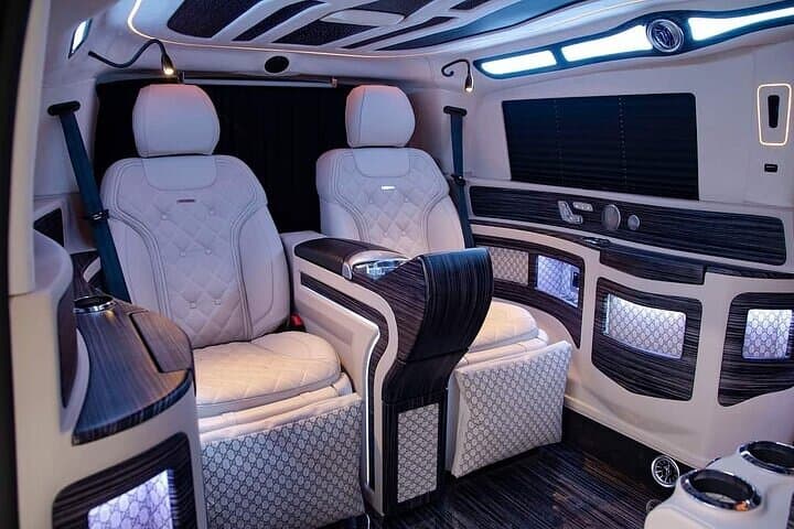 Full-Day Private Driver in Dubai & Abu Dhabi: Comfort, Flexibility, Local Insight photo 4