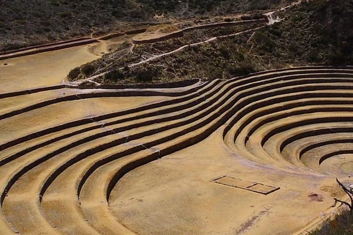 Cusco to Machu Picchu: 5-Day Sacred Valley, Rainbow Mountain & Vistadome Adventure photo 3