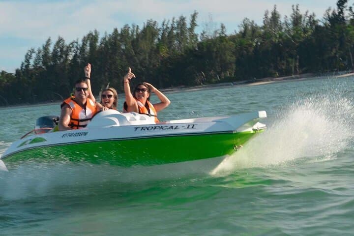 Private Punta Cana Speedboat and Snorkeling Experience with Transportation photo 2