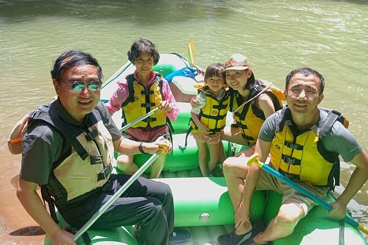 Safari Float: Penas Blancas River Wildlife Raft in La Fortuna, Costa Rica photo 2