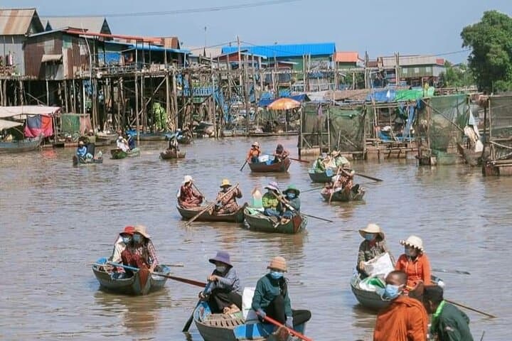 Sunset Sampan Cruise to Kampong Phluk: Private Half-Day Tour from Siem Reap photo 2