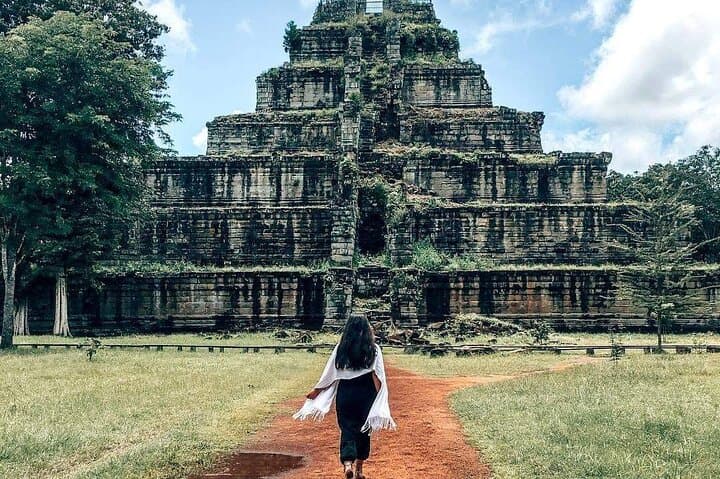 Angkor Adventure: Preah Vihear, Koh Ker & Beng Mealea Day Tour photo 3