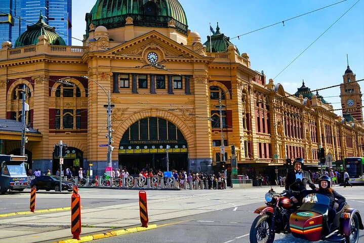 Melbourne Sidecar Sightseeing Tour: St Kilda & City Sights photo 4