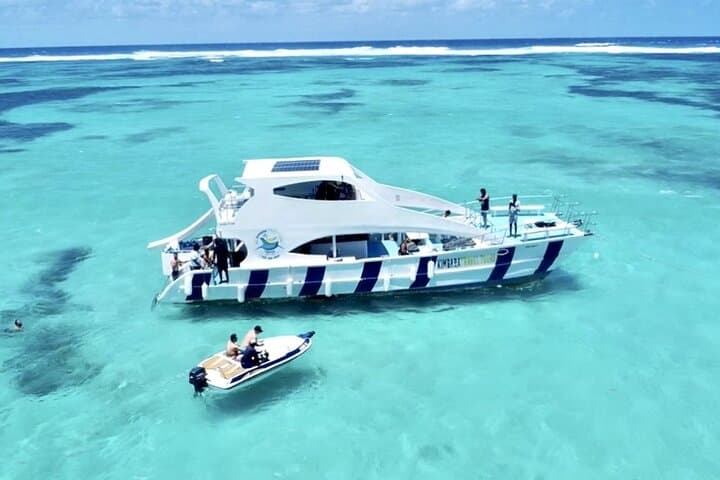 Puerto Plata Party Boat & Sosua Snorkeling: Catamaran Cruise from Cruise Port