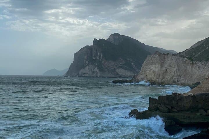 West Salalah Explorer: Al Mughsail Beach, Marneef Cave & Nabi Ayoub Half-Day Tour photo 4