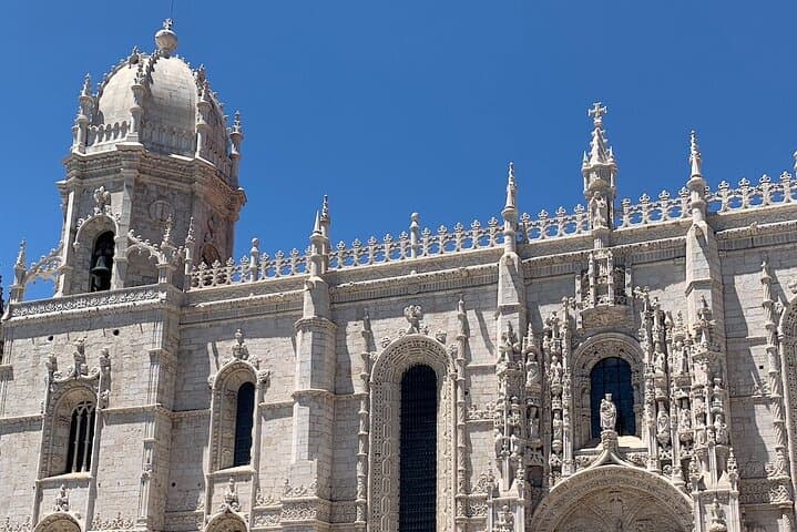 Self-Guided Riverside Cycle to Belém — Tagus History Ride in Lisbon photo 2