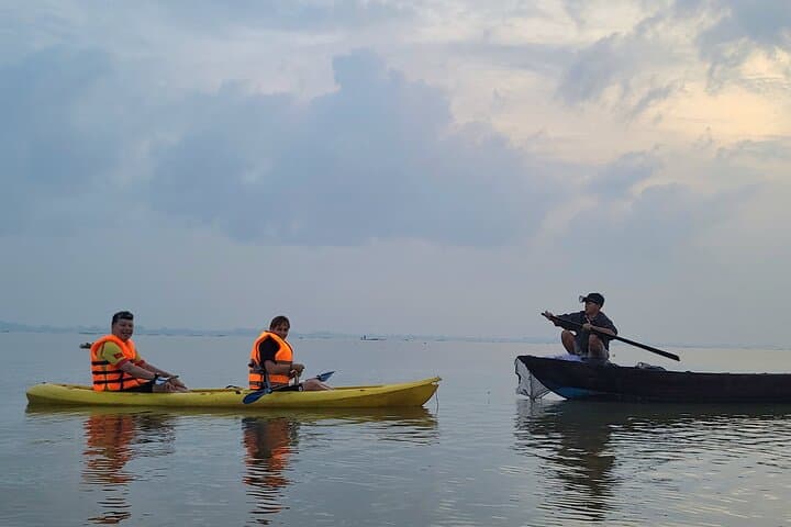 Two-Day Mekong Cycling and Kayak Adventure: Authentic Homestay Experience